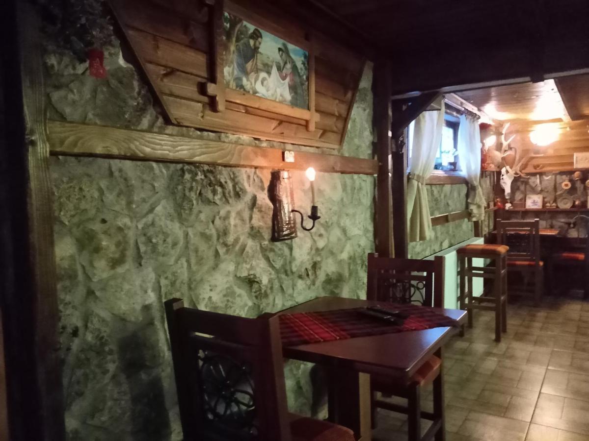 Кръчмъ При Байката Hotel รีบาริตซา ภายนอก รูปภาพ