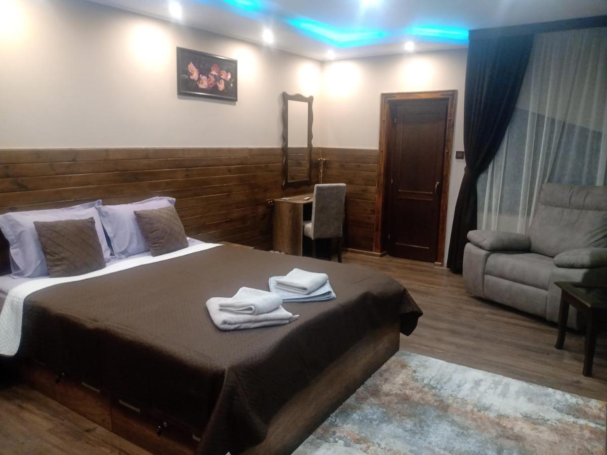 Кръчмъ При Байката Hotel รีบาริตซา ภายนอก รูปภาพ